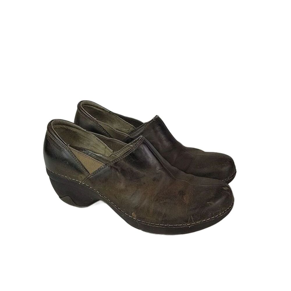 Patagonia Better Expresso Brown Leather Slip On Women's Clogs